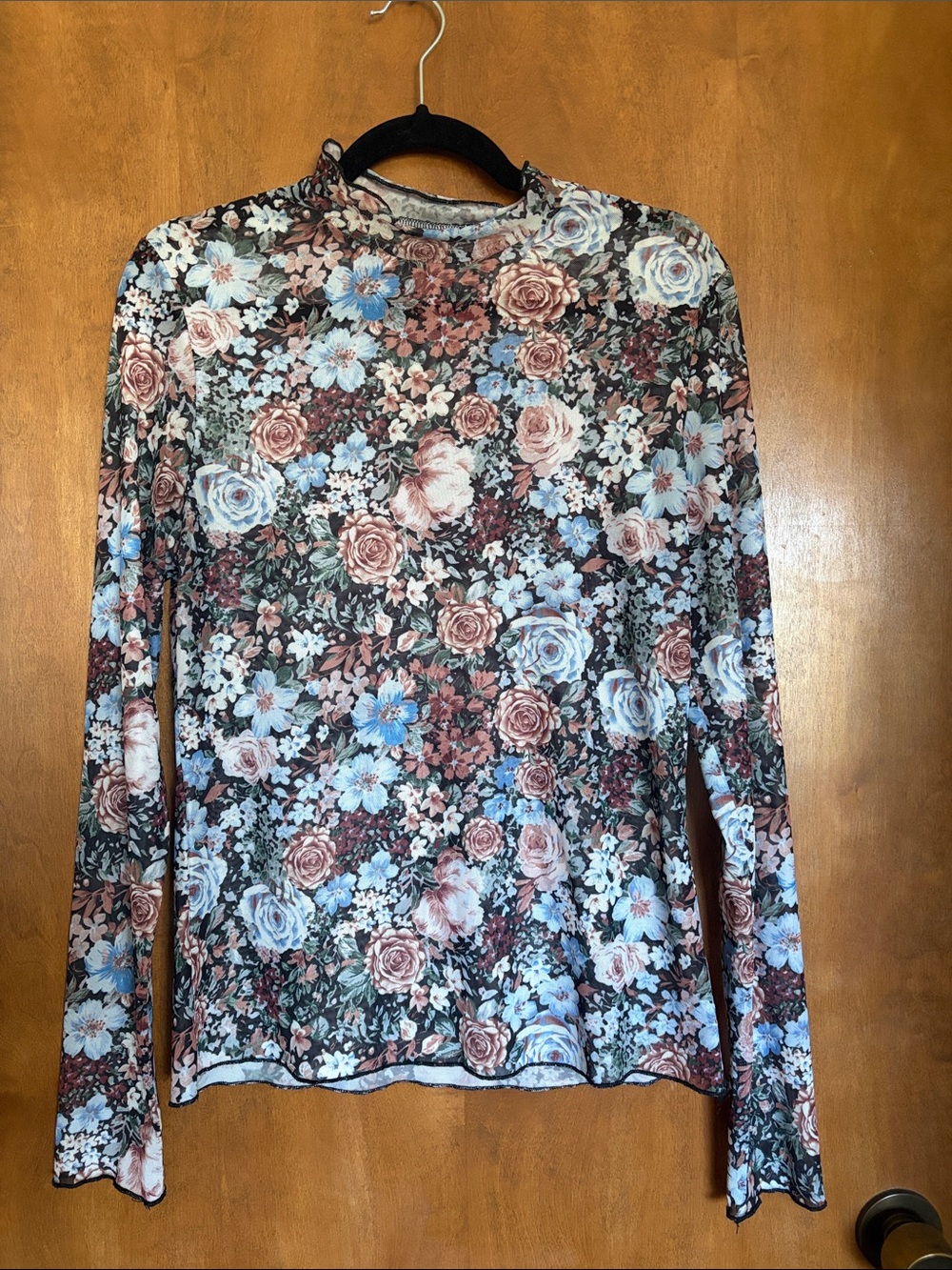 Women's Floral Long-Sleeve Mesh Tee - Blue & Brown